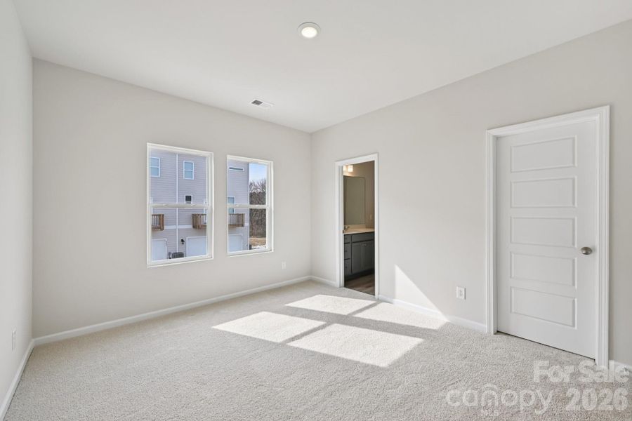 Spacious, unfurnished interior of a new home in , Cramerton (Image 12).