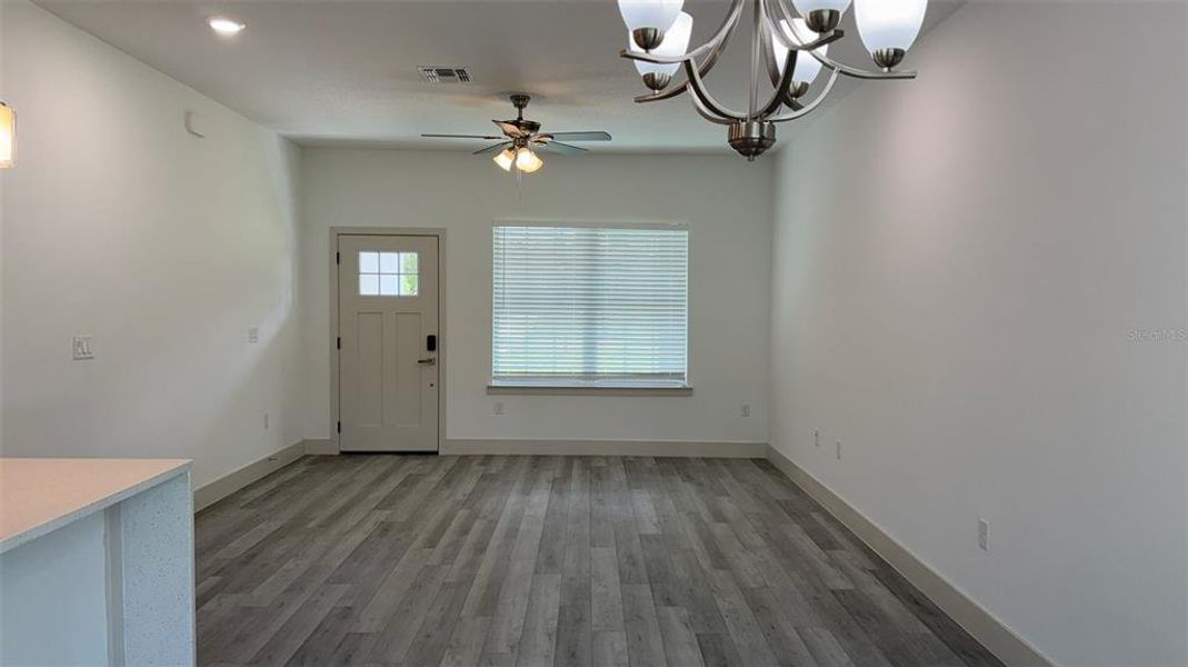 Spacious, unfurnished interior of a new home in , Dunnellon (Image 26).