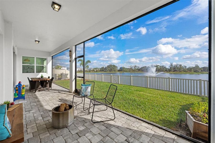Exterior details and patio area of a home in , Wesley Chapel (Image 22).