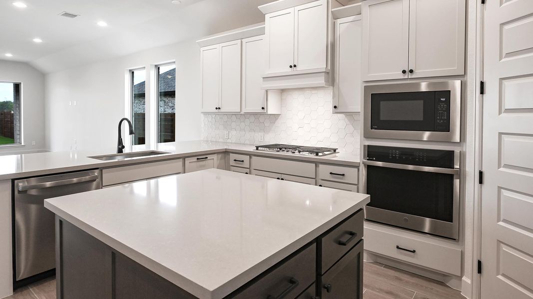 Furnished interior view inside a new home in Juniper Springs, Lockhart (Image 9).