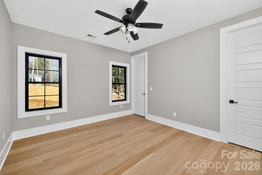 Spacious, unfurnished interior of a new home in , Charlotte (Image 25).