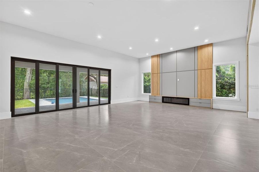 Spacious, unfurnished interior of a new home in , Winter Park (Image 29). Spacious, unfurnished interior of a new home in , Winter Park (Image 29).