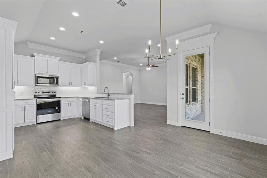 Spacious, unfurnished interior of a new home in , Springtown (Image 15).