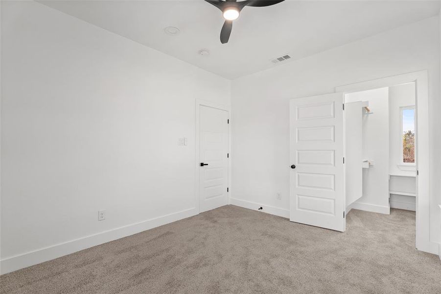 Spacious, unfurnished interior of a new home in , Dallas (Image 24). Spacious, unfurnished interior of a new home in , Dallas (Image 24).