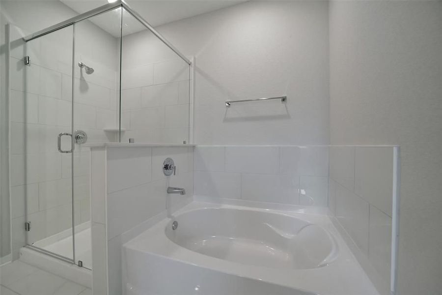 Furnished interior view inside a new home in Sunterra, Katy (Image 95). Furnished interior view inside a new home in Sunterra, Katy (Image 95).