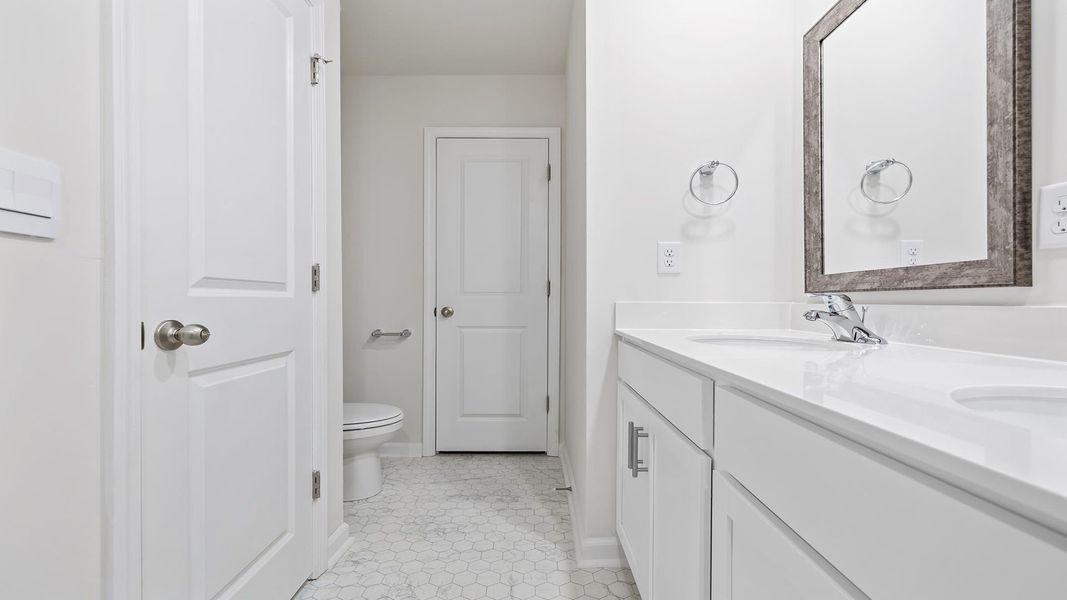 Furnished interior view inside a new home in Sage Grove, Lyman (Image 13).