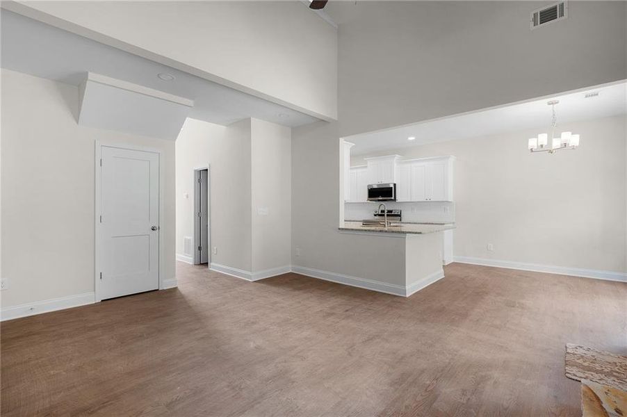 Spacious, unfurnished interior of a new home in , Calhoun (Image 23).