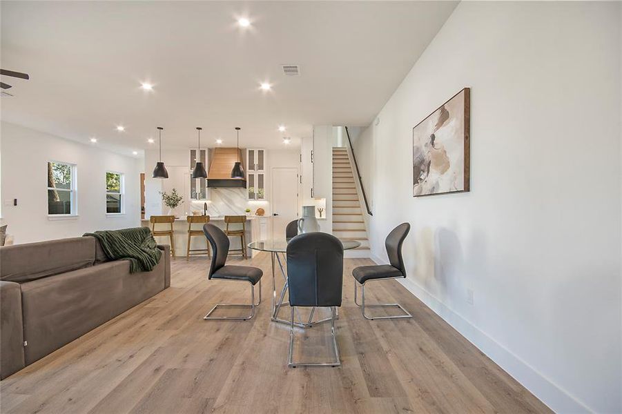 Furnished interior view inside a new home in , Dallas (Image 6).