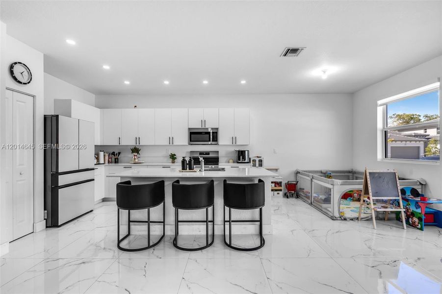 Furnished interior view inside a new home in , Miami (Image 7).