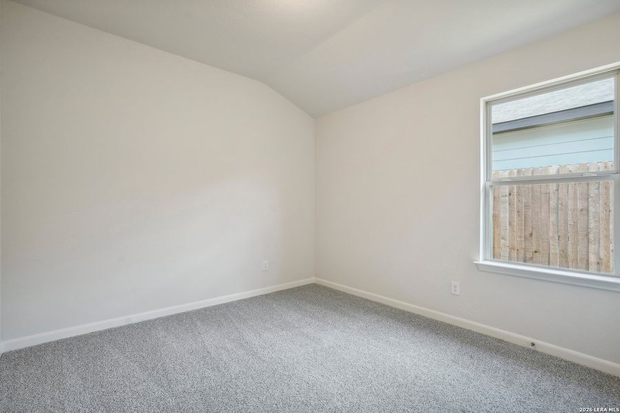 Spacious, unfurnished interior of a new home in Catalina, Converse (Image 23).