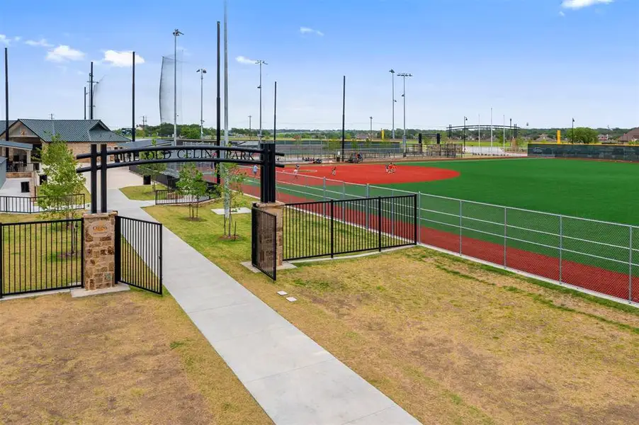 Community amenities in Aster Park, McKinney (Image 4).