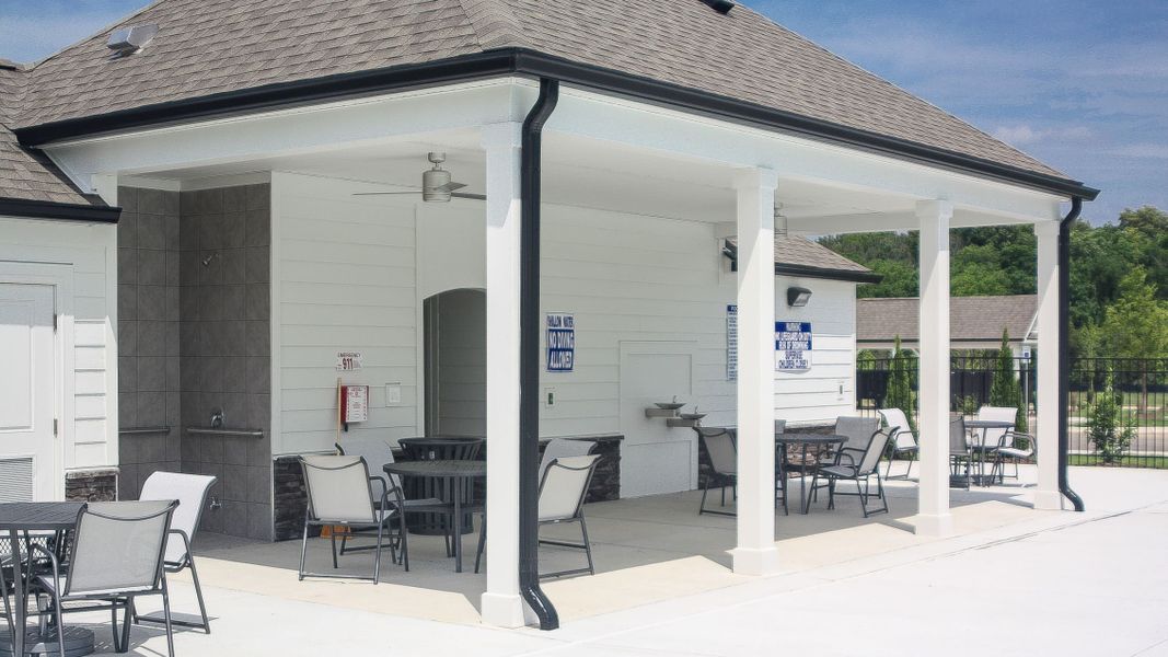 Representative exterior details of a home built from the Douglas A by D.R. Horton in Reserve at Hickory Ridge, Columbia (Image 3).