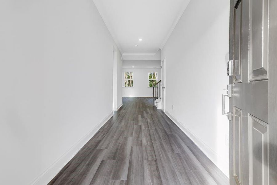 Spacious, unfurnished interior of a new home in Bennett Farm, Loganville (Image 18).