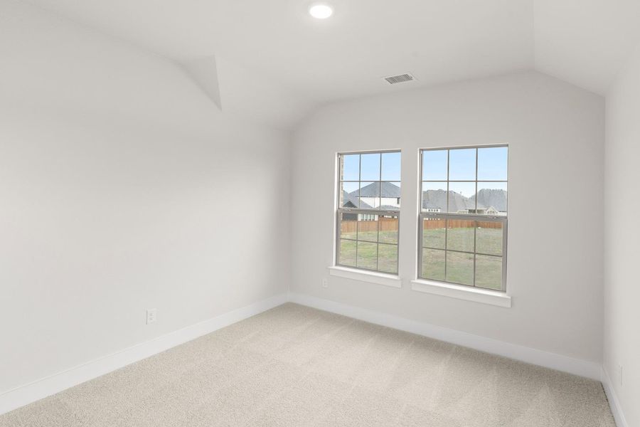 Spacious, unfurnished interior of a new home in Somerset Park, Rockwall (Image 23). Spacious, unfurnished interior of a new home in Somerset Park, Rockwall (Image 23).