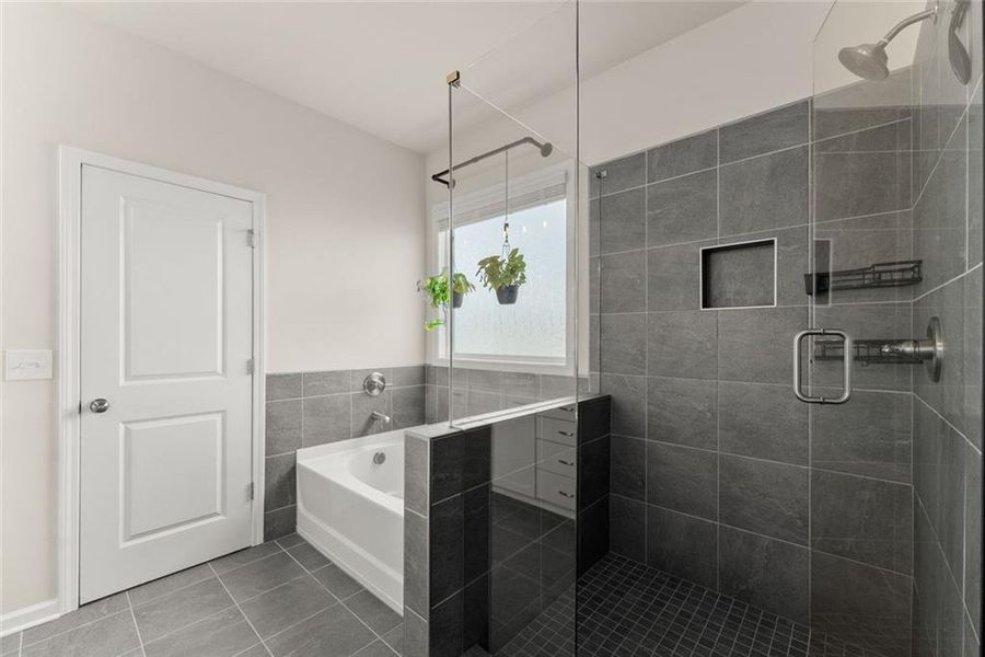 Furnished interior view inside a new home in , Dacula (Image 9).