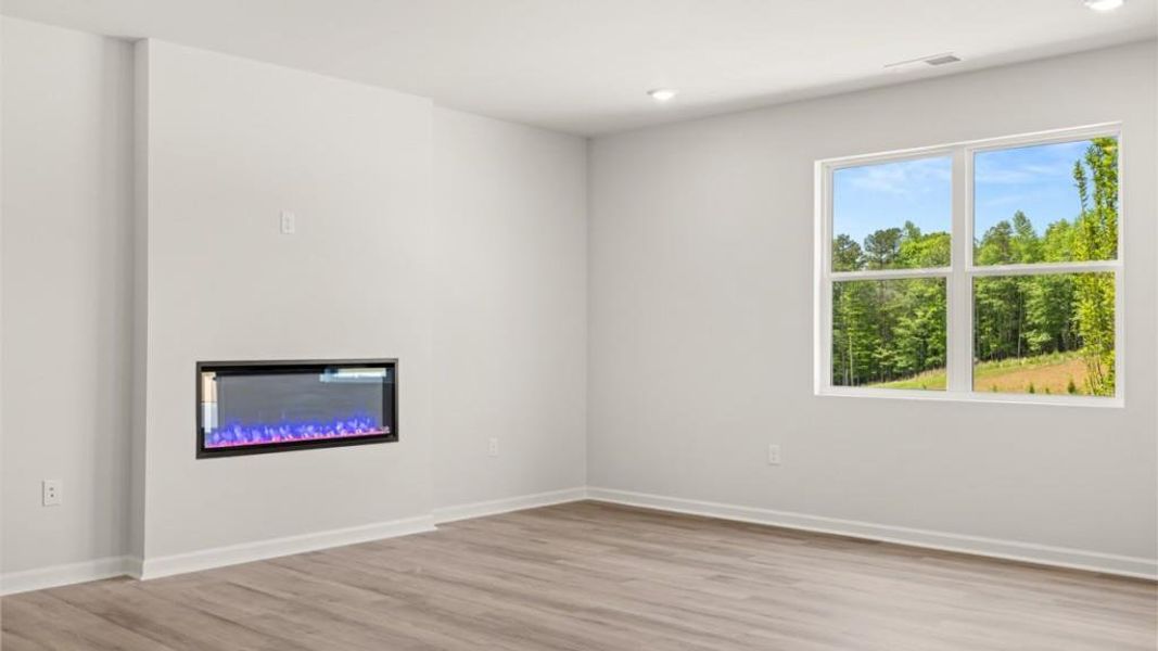 Spacious, unfurnished interior of a new home in Village at Pine Valley, Gainesville (Image 23). Spacious, unfurnished interior of a new home in Village at Pine Valley, Gainesville (Image 23).