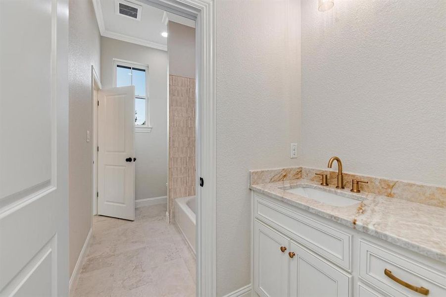 Image 35 of a home in .