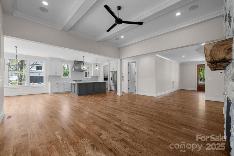 Spacious, unfurnished interior of a new home in , Clover (Image 32).