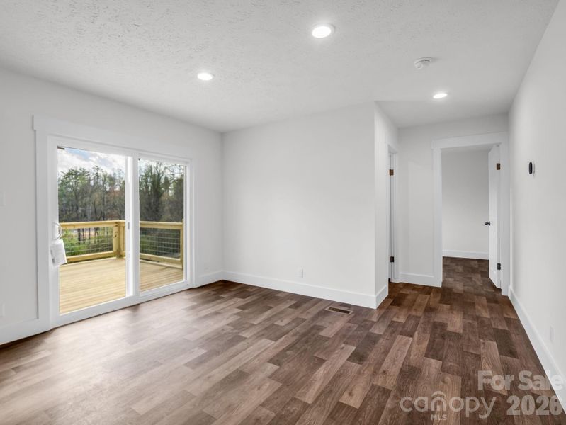 Spacious, unfurnished interior of a new home in , East Flat Rock (Image 10).