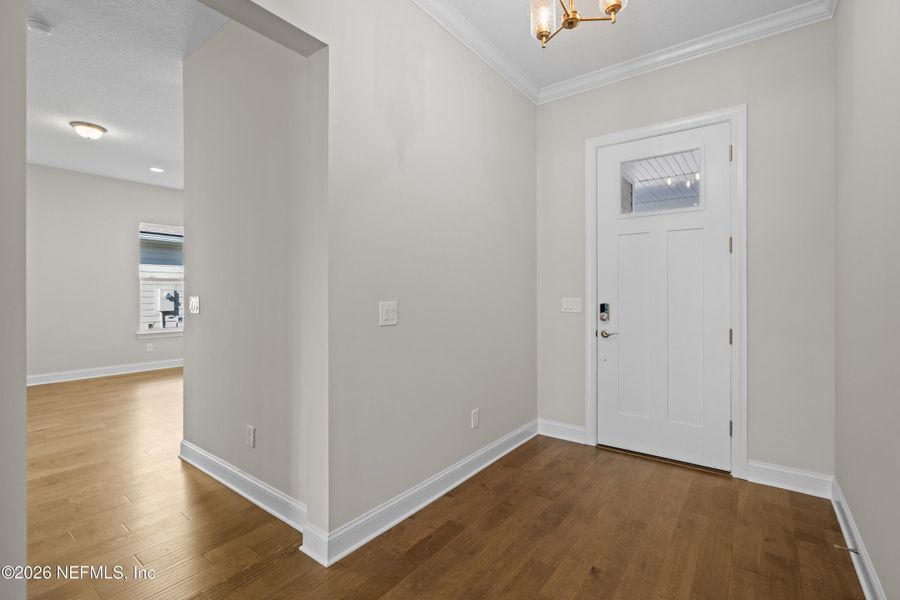 Spacious, unfurnished interior of a new home in SilverLeaf, St. Augustine (Image 33).