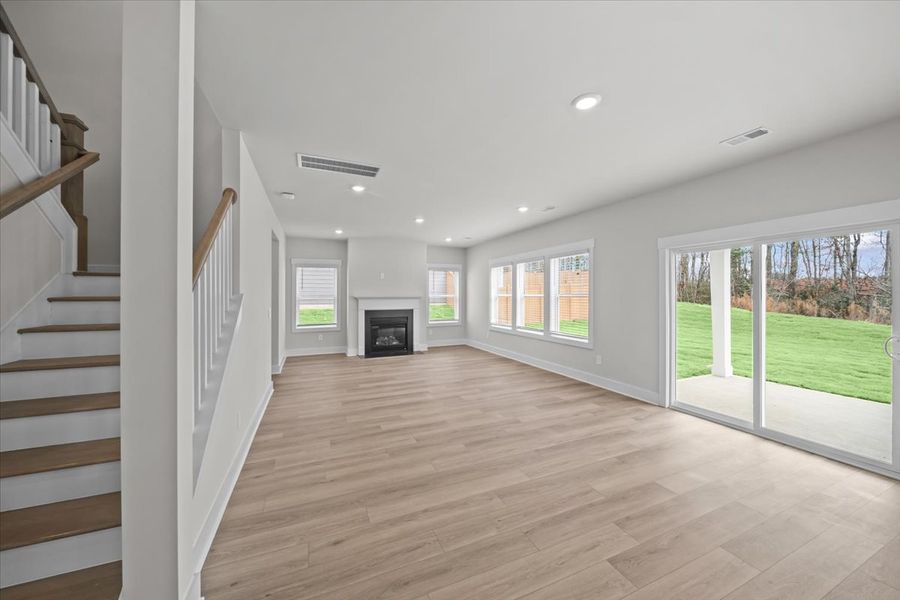 Spacious, unfurnished interior of a new home in Cedar Shoals - Signature Collection, Piedmont (Image 16).