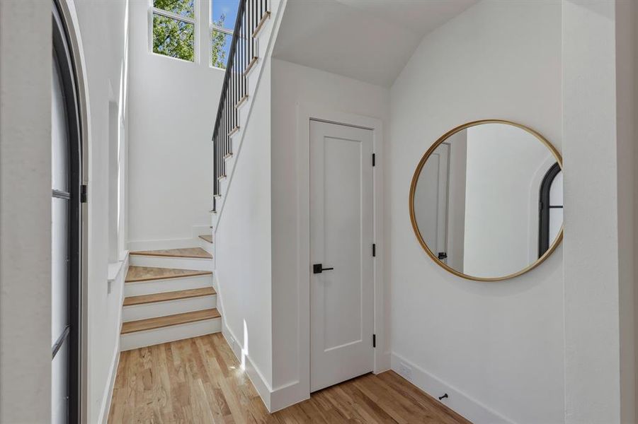 Spacious, unfurnished interior of a new home in , Dallas (Image 20). Spacious, unfurnished interior of a new home in , Dallas (Image 20).