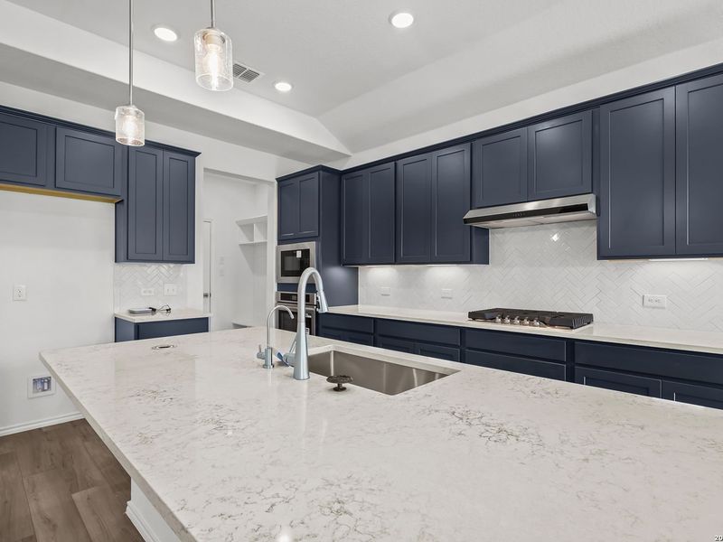 Furnished interior view inside a new home in Comanche Ridge, San Antonio (Image 10).