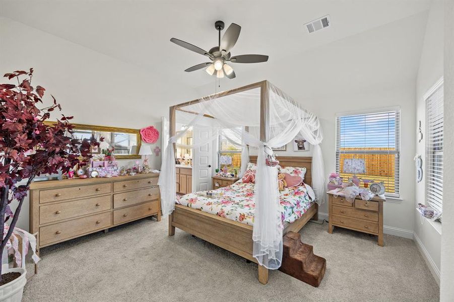 Furnished interior view inside a new home in Stone River Glen, Royse City (Image 28). Furnished interior view inside a new home in Stone River Glen, Royse City (Image 28).