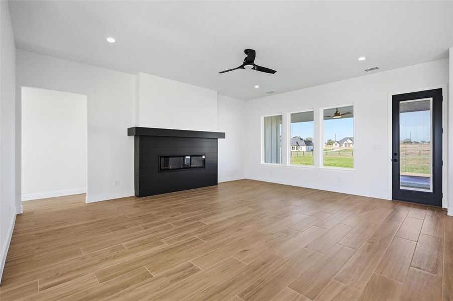 Spacious, unfurnished interior of a new home in , Boyd (Image 19).