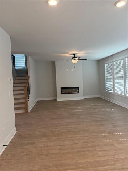 Spacious, unfurnished interior of a new home in The Fairways at Mirror Lake, Villa Rica (Image 21).