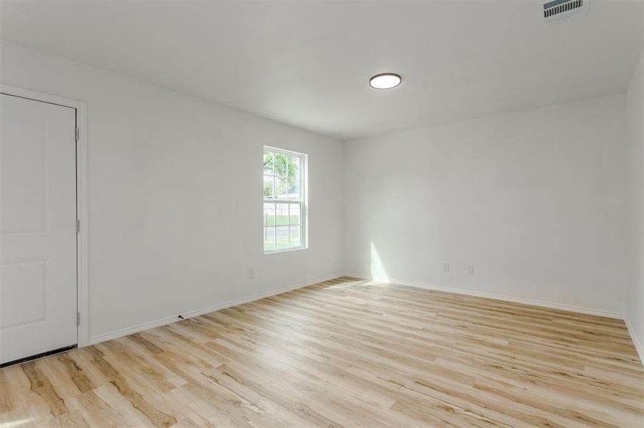Spacious, unfurnished interior of a new home in , Bonham (Image 21). Spacious, unfurnished interior of a new home in , Bonham (Image 21).