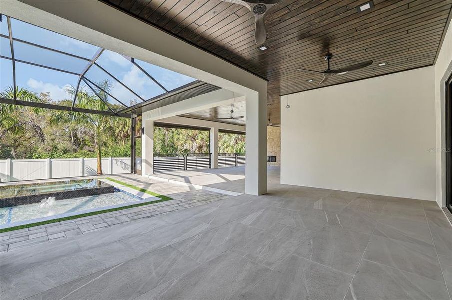 Exterior details and patio area of a home in , Tampa (Image 49).