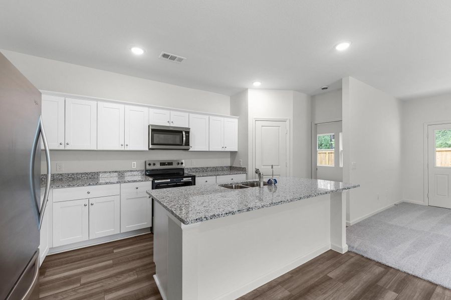 Representative furnished interior of a home built from the Prism by Starlight Homes in Brookshire at Legacy Hills, Celina (Image 10).