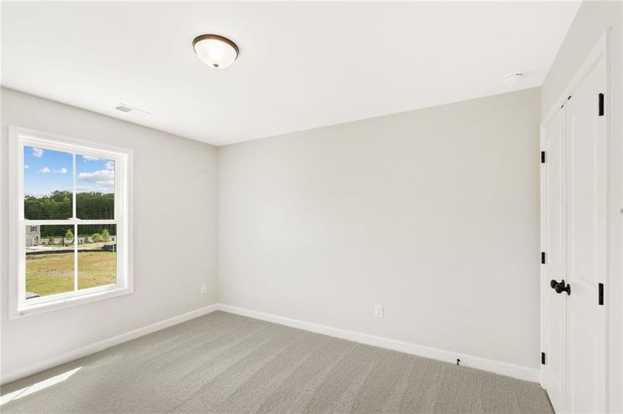 Spacious, unfurnished interior of a new home in Wildwood Place, Powder Springs (Image 12).
