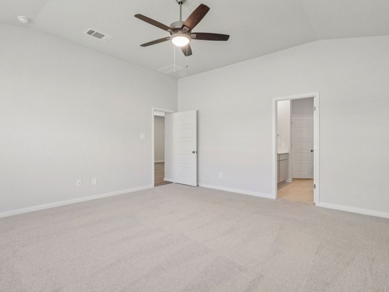 Spacious, unfurnished interior of a new home in , Marion (Image 13). Spacious, unfurnished interior of a new home in , Marion (Image 13).