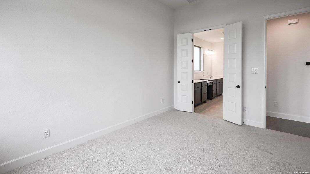 Spacious, unfurnished interior of a new home in The Parklands, Schertz (Image 16). Spacious, unfurnished interior of a new home in The Parklands, Schertz (Image 16).