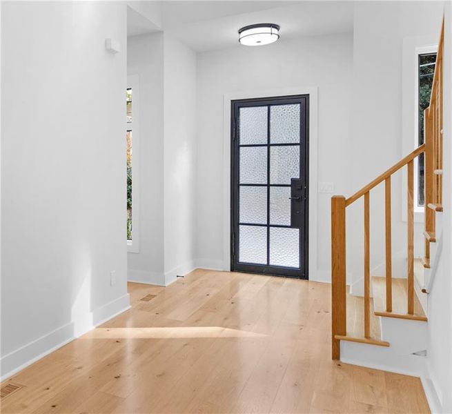 Spacious, unfurnished interior of a new home in , Atlanta (Image 71). Spacious, unfurnished interior of a new home in , Atlanta (Image 71).