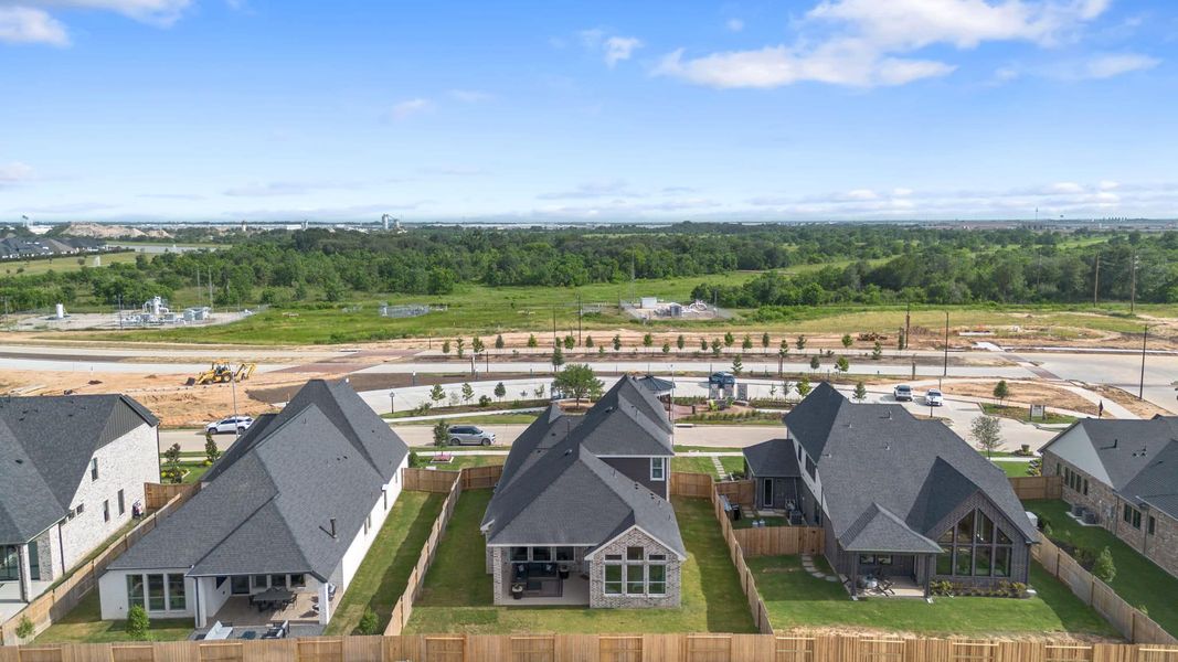 Image 47 representing the Cayman 50′ Lot by Chesmar Homes in Meridiana, Manvel, TX. Image 47 representing the Cayman 50′ Lot by Chesmar Homes in Meridiana, Manvel, TX.