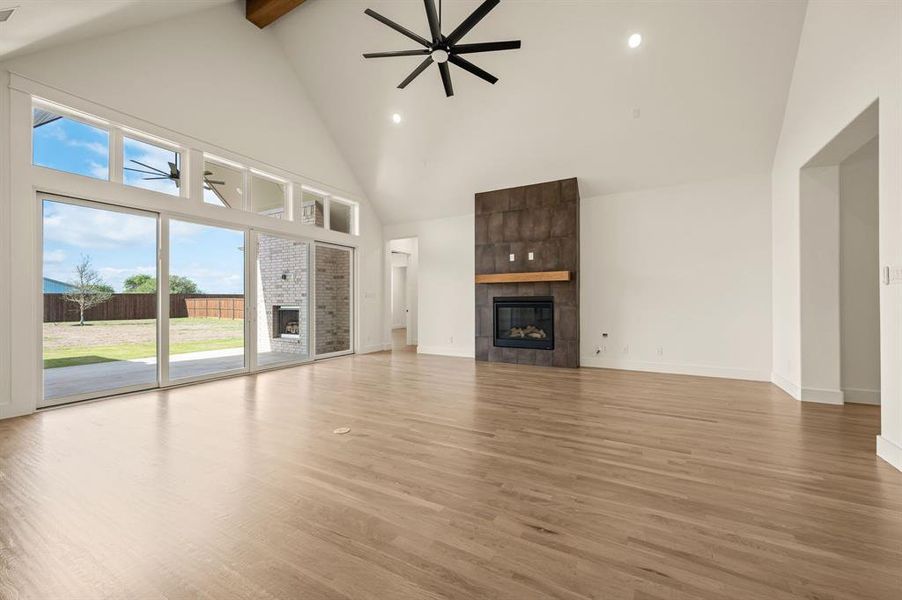 Spacious, unfurnished interior of a new home in NorthGlen, Haslet (Image 34).