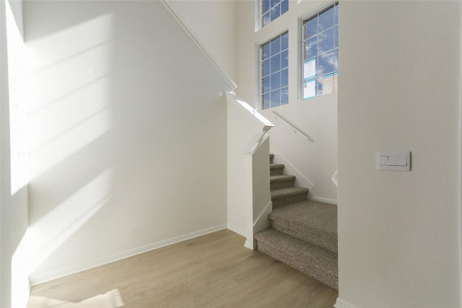 Spacious, unfurnished interior of a new home in Bar W Ranch, Leander (Image 12). Spacious, unfurnished interior of a new home in Bar W Ranch, Leander (Image 12).