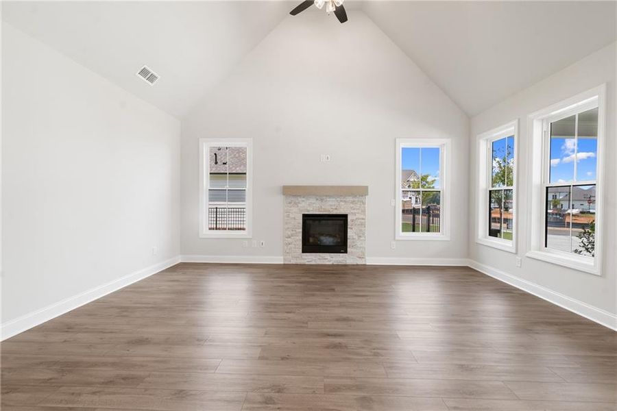 Spacious, unfurnished interior of a new home in Promenade at Sawnee Village, Cumming (Image 35).