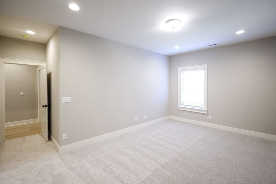 Spacious, unfurnished interior of a new home in Faith View, Ooltewah (Image 83).