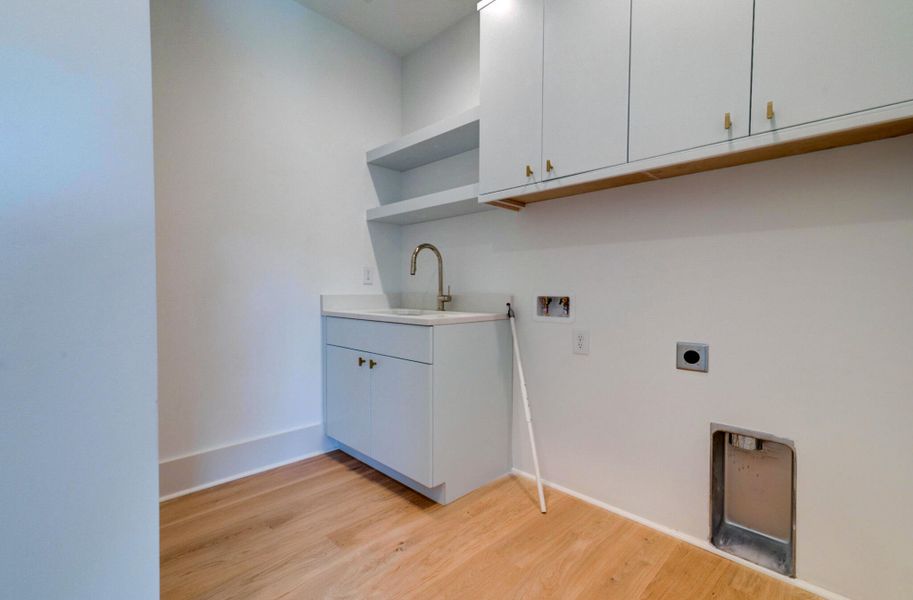 Furnished interior view inside a new home in , Sullivan's Island (Image 6). Furnished interior view inside a new home in , Sullivan's Island (Image 6).