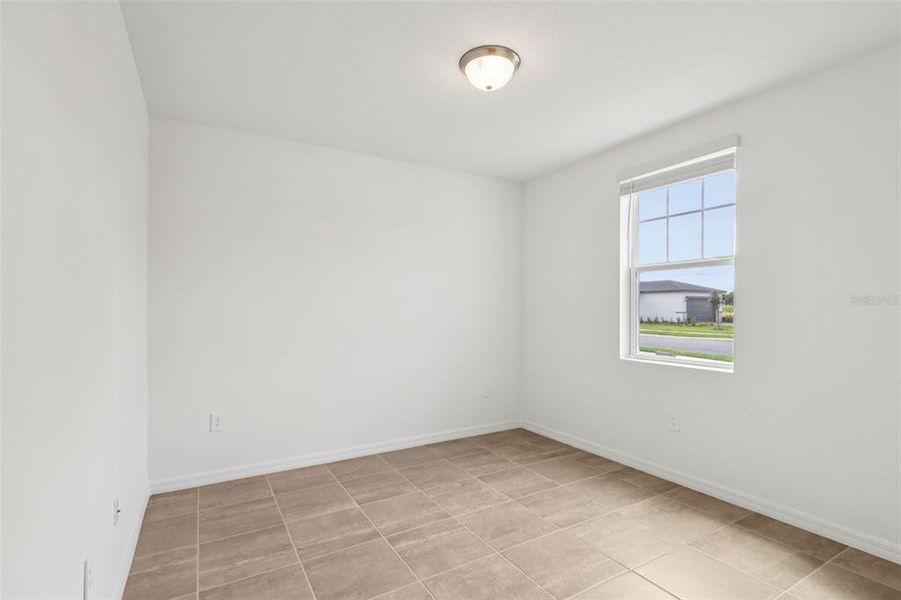 Spacious, unfurnished interior of a new home in Hamilton Bluff - Signature Series, Lake Hamilton (Image 33).