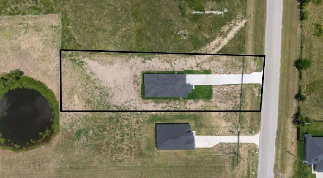 Image 33 of a home in . Image 33 of a home in .