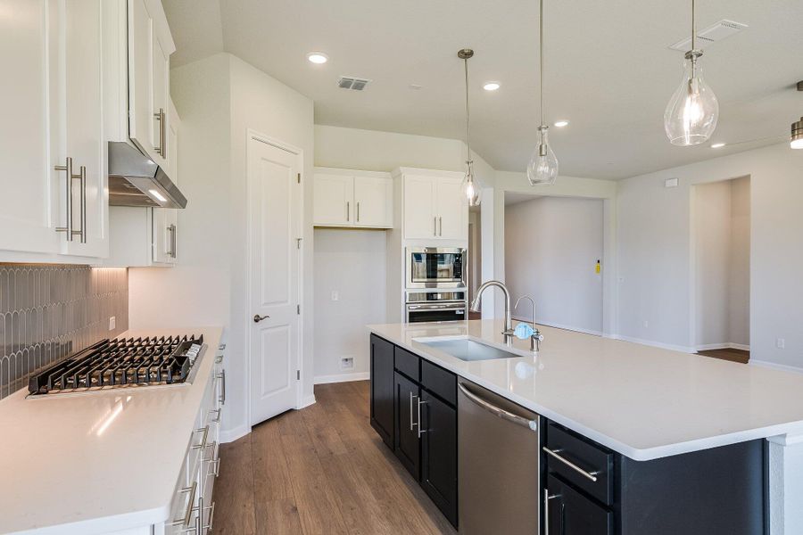 112 Teakmill Trail San Marcos, TX New Home