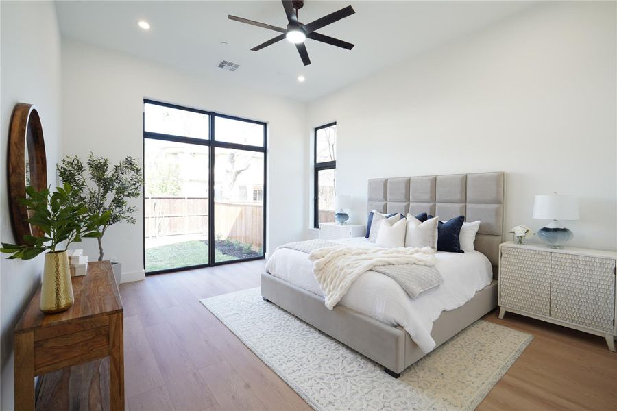 Furnished interior view inside a new home in , Bellaire (Image 24).