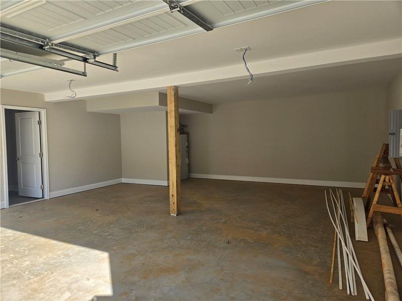 Image 43 of a home in .