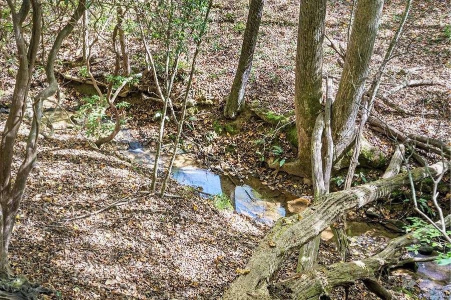 Image 33 of a home in . Image 33 of a home in .