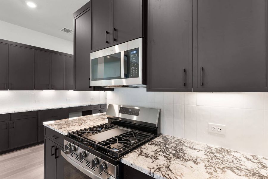 Furnished interior view inside a new home in Nolina, Georgetown (Image 12).